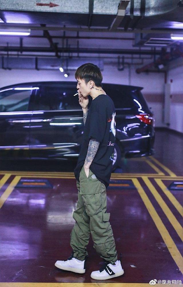 ��3.6��˽�˷ɻ�����������۸����� �����ϻʡ��طܵ���ɶ��ͷ��