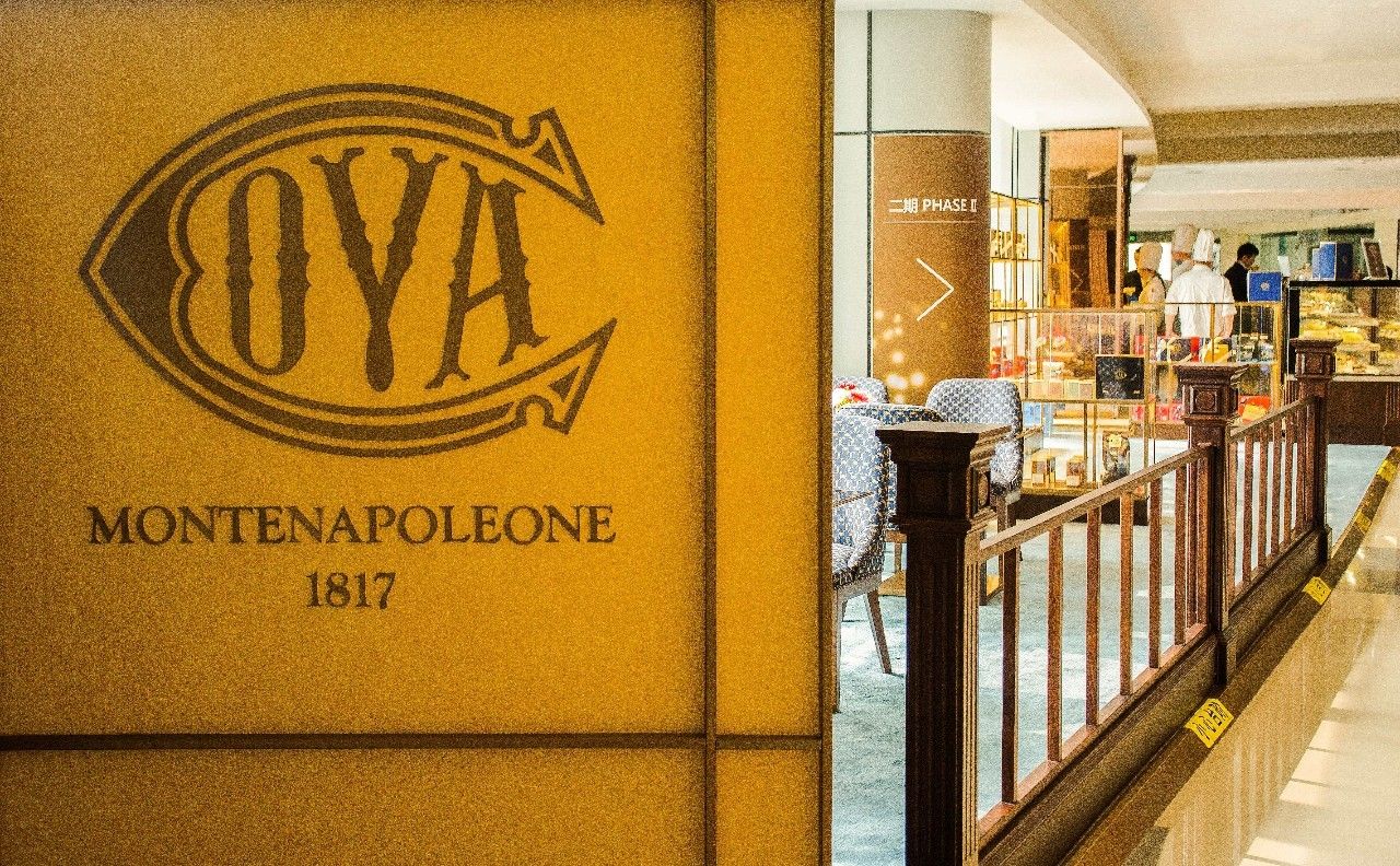 �Ի�����(05)| �β�LV���°�����Ʒ��COVA